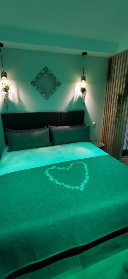 L'Essentiel - Love 5 Etoiles Talmont-Saint-Hilaire ภายนอก รูปภาพ