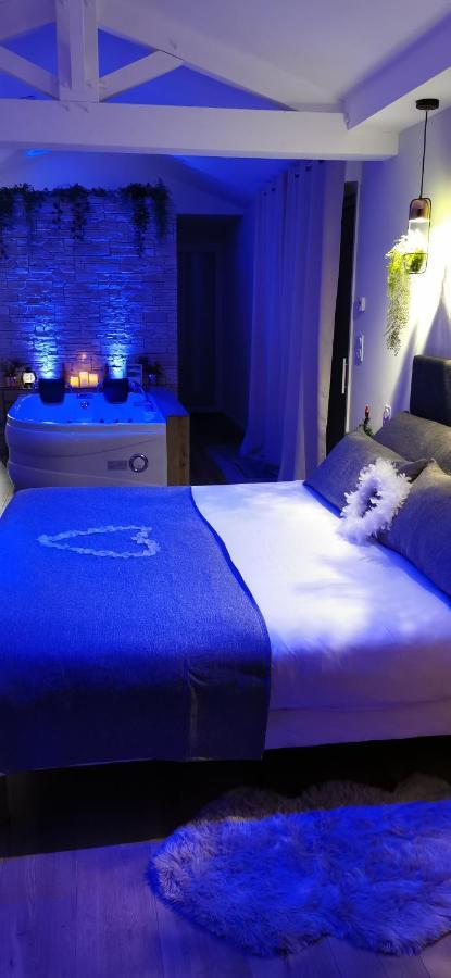L'Essentiel - Love 5 Etoiles Talmont-Saint-Hilaire ภายนอก รูปภาพ